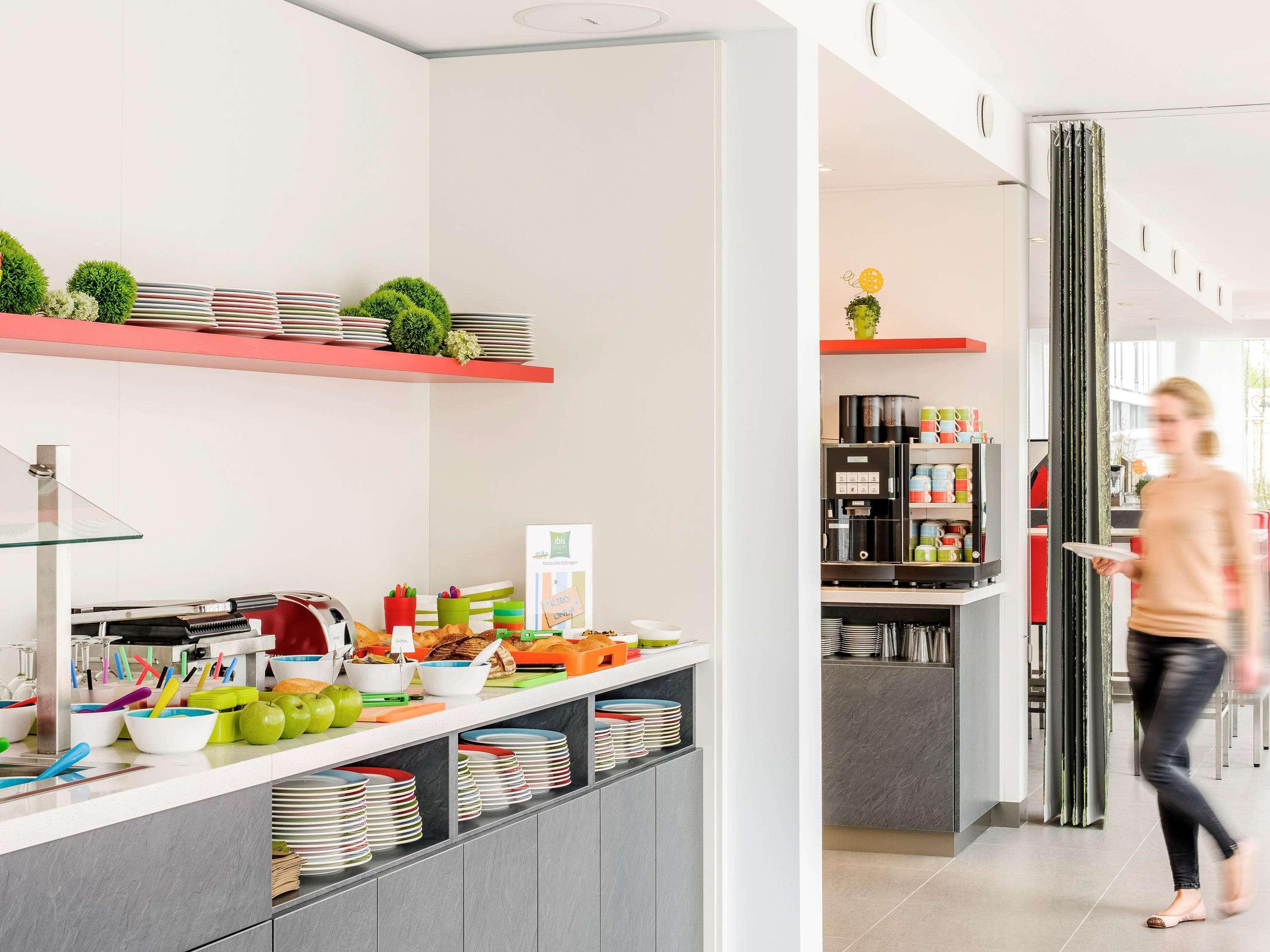 Ibis Styles Karlsruhe Ettlingen Hotel Bagian luar foto